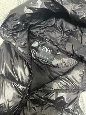 ZARA 다운