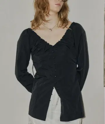 GIUNON 허리 조임 셔링 블라우스