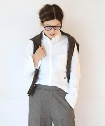 두지엠 클라세 매디슨 블루 메시지 셔츠