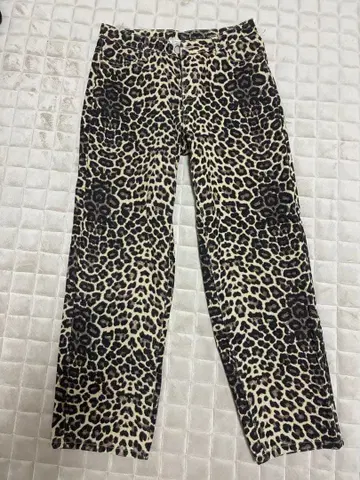 레오파드 데님 스트레이트 데님 S 사이즈