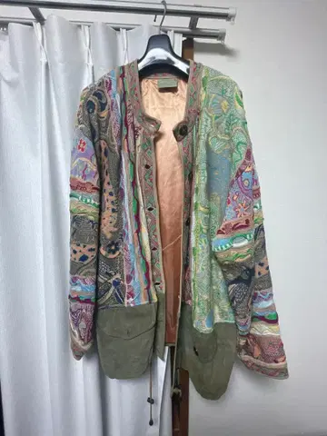 COOGI 노카라 자켓 M 사이즈