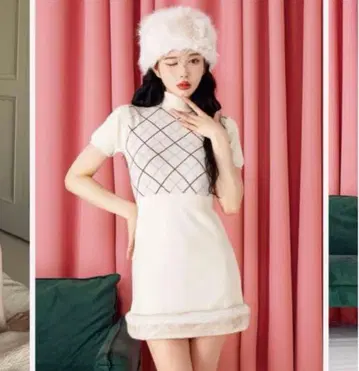 다리치 체크 퍼 니트 미니 원피스