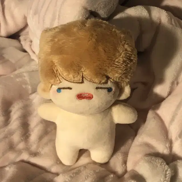 방탄소년단 민윤기 아이돌인형 여름이즈유키