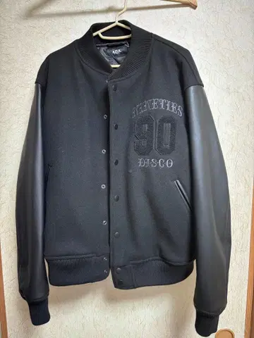 AZUL 바시티 자켓 블랙