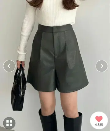 callautia 가죽 하이웨스트 숏팬츠