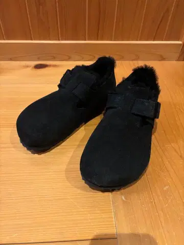 [ 사용 1회 극상 컨디션 ] 버켄스탁 런던 시어링 23.0cm