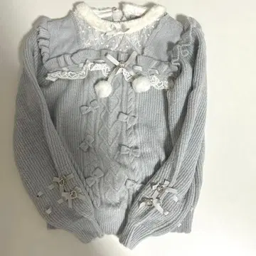 LIZLISA 모헤어 터치 폼폼 니트탑 리본 브로치 스카이블루