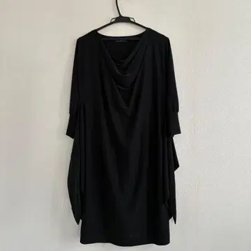 드레이프 넥 7부 소매 튜닉 원피스