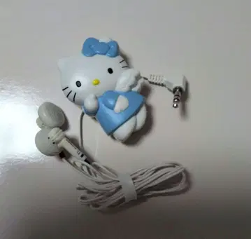 헬로키티 라디오 이어폰