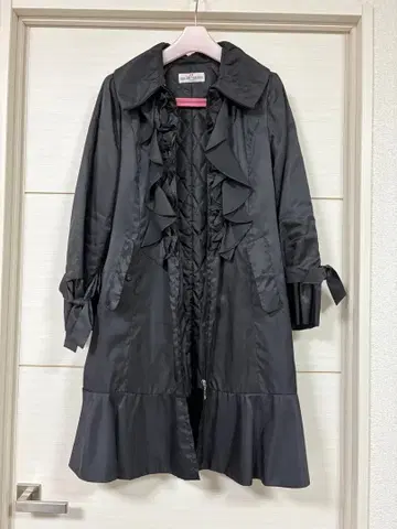 GALLERIA VISSONTI 블랙 트렌치코트