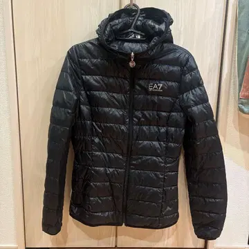 엠포리오 아르마니 후드 부착 다운 자켓