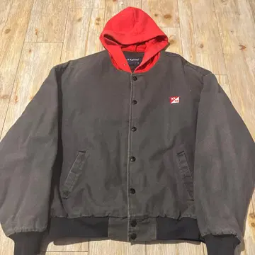 후드 부착 캐주얼 자켓 블랙/빨간색