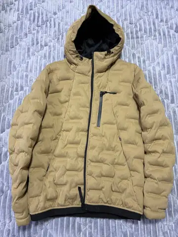 [ 새상품급 ] 베이지 후드 부착 다운 자켓