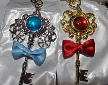 디즈니 프린세스 시크릿 키체인 신데렐라 백설공주