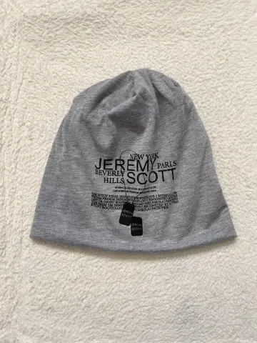 제레미 스캇 JEREMY SCOTT 얇은 소재 니트 모자 그레이