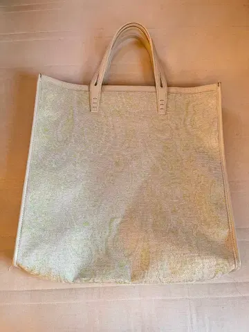 A VACATION ROCK 별주 페이즐리 무늬 토트백