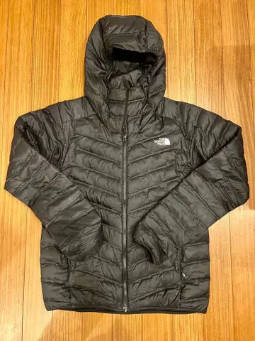 THE NORTH FACE 블랙 다운 자켓