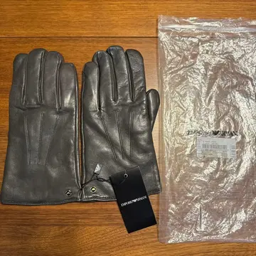 EMPORIO ARMANI 엠포리오 아르마니 가죽 장갑