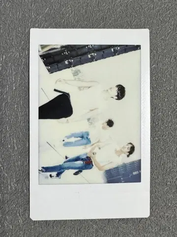 SHINee 종현 sum 폴라로이드