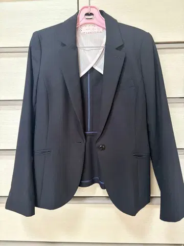 여성용 비즈니스 정장 네이비 싱글 버튼