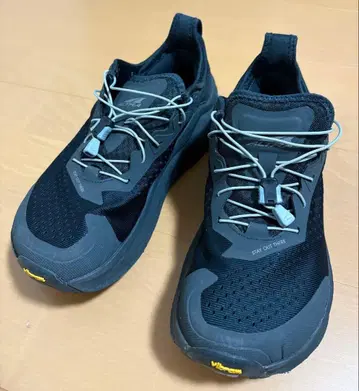 ALTRA 올림푸스 6 블랙 25cm