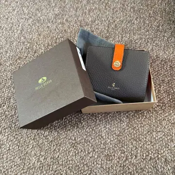 컨디션 최상 펠레보르사 레넷 굿즈 엠보 슈링크 이단 접이식