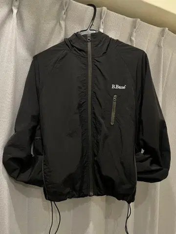 [ 즉시 구매 ] B.Base 후드 부착 자켓