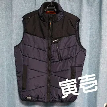 TORA 네이비 x 블랙 퀼팅 베스트