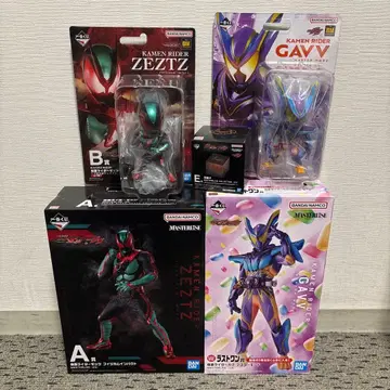 제일복권 가면라이더 제츠 & 가면라이더 가브 피규어 세트