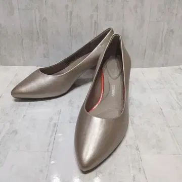 미사용급 락포트 펌프스 22cm