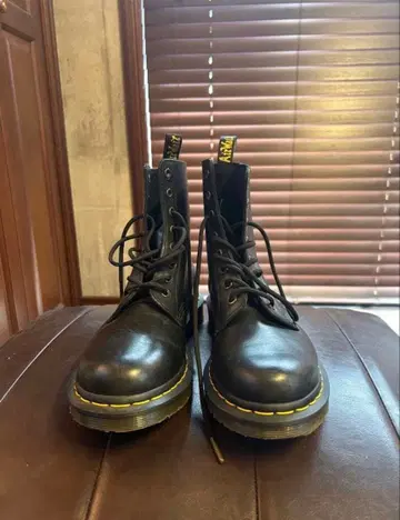 Dr. Martens 24991 UK7 26.0cm