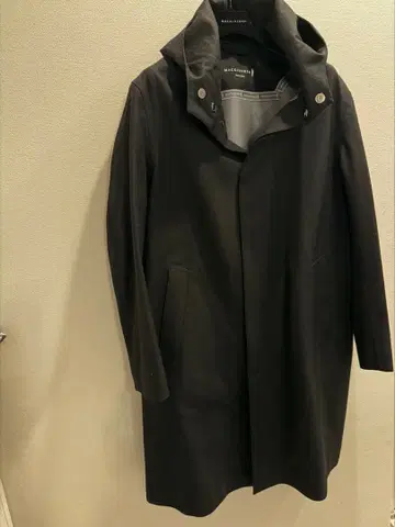 UA 별주 MACKINTOSH 솔리드 후디드 코트