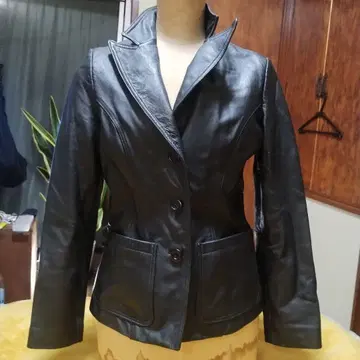 블랙 가죽 블레이저