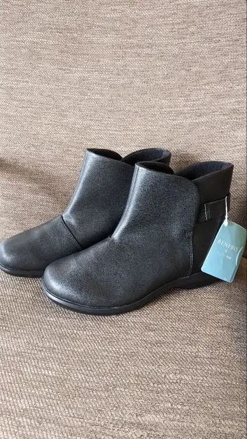 새상품 새상품급 택 포함 베네비스 BENEBIS 슬립온 부츠 블랙