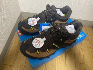 미사용 새상품 컬럼비아 세이버 V 파이브 로 아웃드라이 27.0cm