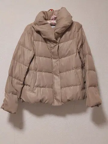 BAYFLOW 베이지 다운 자켓 후드 부착