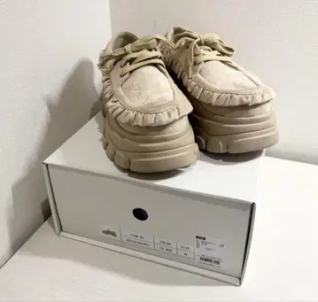 merry jenny Sugary frill Loafer 베이지 M