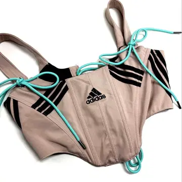 adidas 리메이크 레이스업 뷔스티에