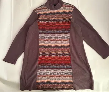 터틀넥 긴팔 튜닉 얇은 소재 동양인 체형 커버