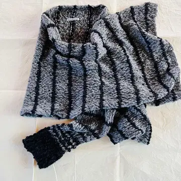 새상품급 미나 페르호넨 스톨 가디건