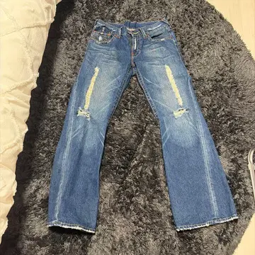 트루릴리젼 부츠컷 데님