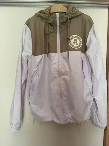 Aeropostale 후드 부착 자켓 화이트/카키