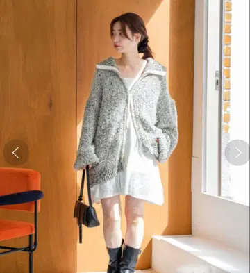 카스타네 더블 지퍼 Mix 하이넥 ZIP 니트