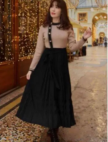 Herlipto Saint Honore 롱 드레스 베이지