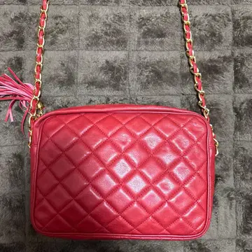 레드 퀼팅 가죽 숄더백