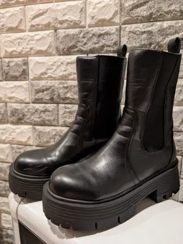 블랙 사이드 고어 부츠 통굽