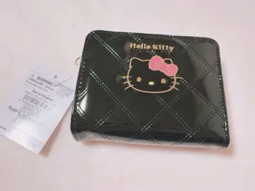 산리오 Hello Kitty 헬로키티 이단 접이식 지갑 미사용 새상품