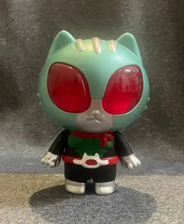 AKU TOY CATMAN 소프트 비닐 피규어 가면라이더