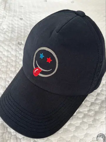 루시앙페라피네 캡 니코짱