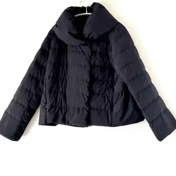 [ 스트로베리 필드 ] 다운 자켓 숏 기장 페플럼 밑단 볼륨 옷깃